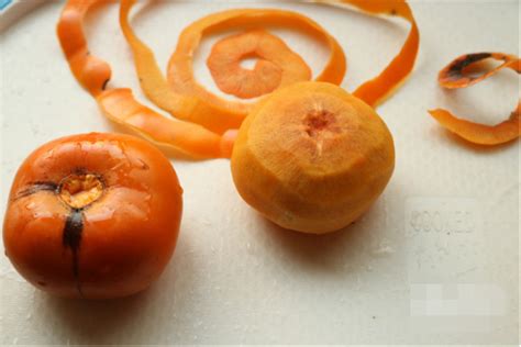 脆柿子会变软吗?