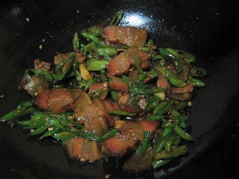 茶树菇搭配五花肉,鲜茶树菇怎么炒好吃