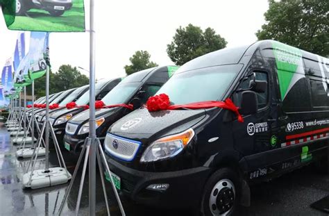 顺丰新能源电动汽车 顺丰新能源电动汽车是什么样子的_跑车网