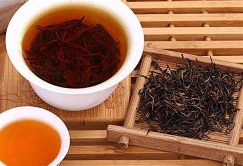大叶红茶是什么品种,怎么判断是什么品种的红茶