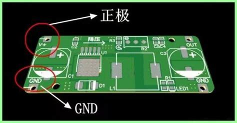 使用汽車應(yīng)急電源應(yīng)該注意哪些事項(xiàng).