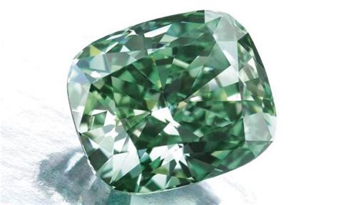 鉴定一颗钻石的真假多少钱,择偶的标准是怎样的
