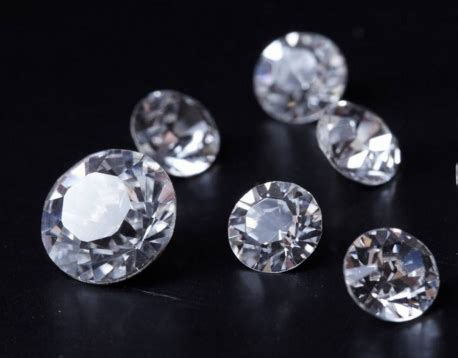 在家怎么介绍钻石,卖钻戒怎么介绍