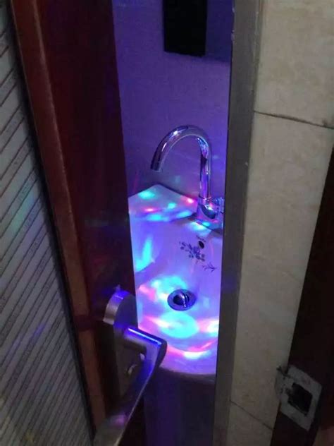 离家出走的孩子都是什么下场?