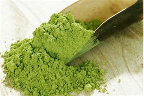 绿茶粉如何使用,风靡全网的绿茶妆怎么画