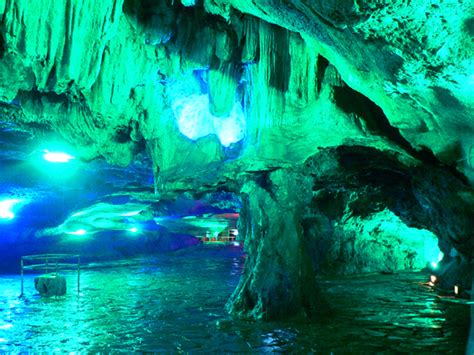 太极洞-描写景区的作文300字(集锦9则)