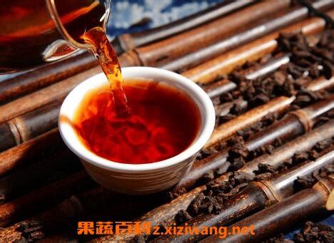 秋冬季节适合喝普洱生茶还是熟茶,普洱生茶和熟茶什么季节喝好