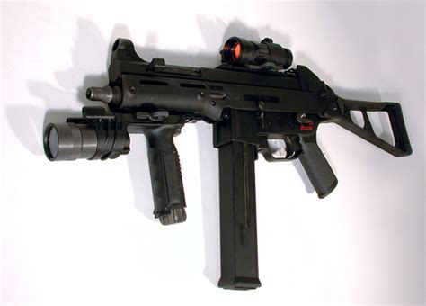 原型UMP45冲锋枪,ump45冲锋枪