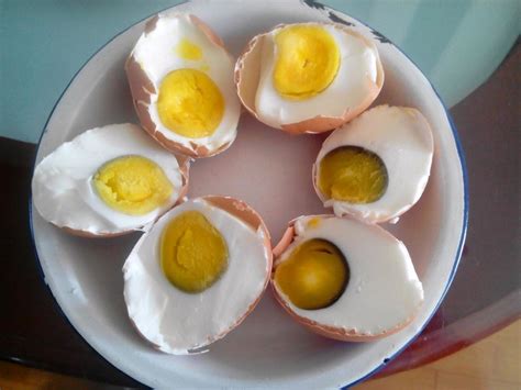 咸蛋怎么腌制好吃方法,端午节吃咸蛋