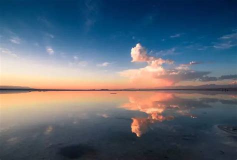 人一生必去的55个地方之一–天空之境，茶卡盐湖