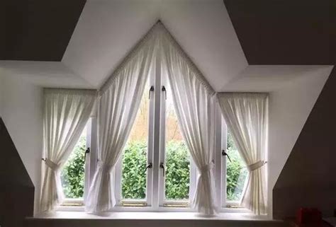 百叶窗怎么安装,外飘窗窗帘怎么安装方法