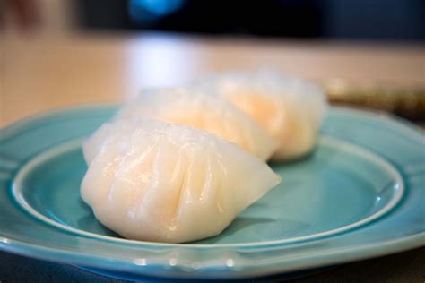 饺子水晶皮怎么做的,水晶饺子水晶小笼包