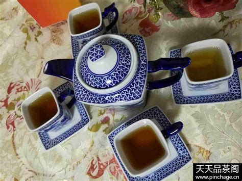 铁观音茶汤是什么颜色最好,滇红茶汤是什么颜色