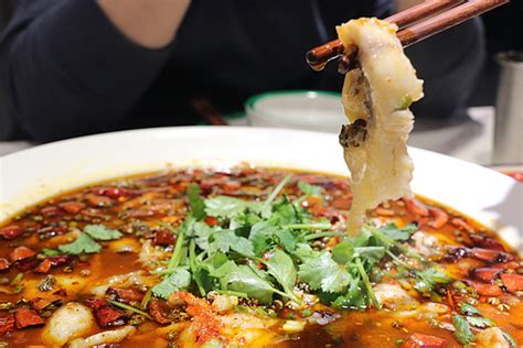 上海好吃的泡椒牛蛙面,泡椒牛蛙怎么做才好吃