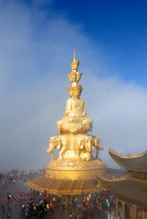 峨眉山金顶感悟朋友圈