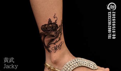 纹身图案女脚踝皇冠,这些最常见的纹身