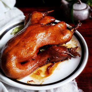 桂花鸭怎么做好吃,南京餐桌上的桂花鸭