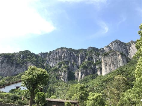 游美丽雁荡山_暑假作文550字【推荐7篇】