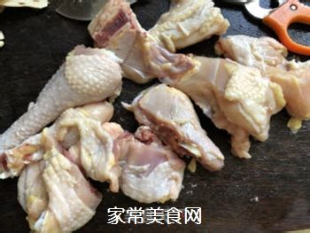 邢台松茸炖土鸡,松茸蒸土鸡