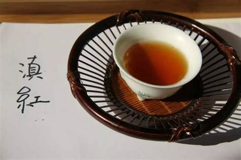 普洱茶和滇红哪个贵,最近入手的普洱茶小评