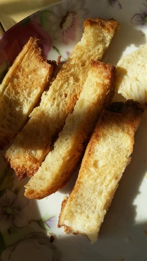 面包顶上的脆皮怎么做的,简单易做的脆皮面包
