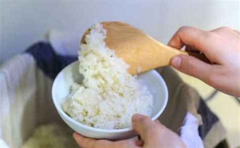蒸大米饭夹生了怎么办,怎么蒸米饭好吃
