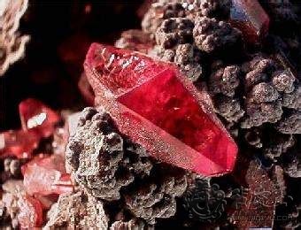 纯天然红宝石原石图片,红宝石怎么原石