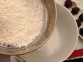 中筋面粉怎么做,用中筋面粉做纸杯蛋糕