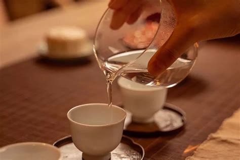 宜兴紫砂茶壶怎么用,紫砂茶叶罐使用常识