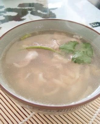 姬松茸鱼胶猪肉煲汤的做法大全,16道滋补家常汤的做法