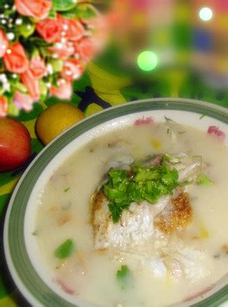 鲤鱼烧汤怎么做法视频教程,大厨分享家常水煮鱼的做法
