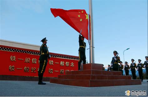 送给武警新兵儿子的春节祝福