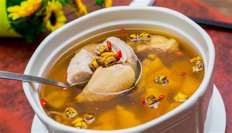 石斛姬松茸养胃汤的做法,姬松茸石斛鸡汤什么功效
