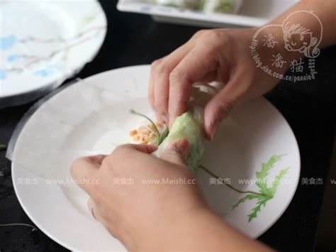 越南米粉汤怎么做的,人气家常下饭菜越南鱼丸米粉汤