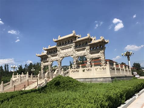中国最灵验的四大寺庙