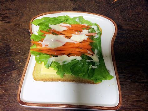 蔬菜沙拉三明治怎么做,鸡蛋沙拉三明治