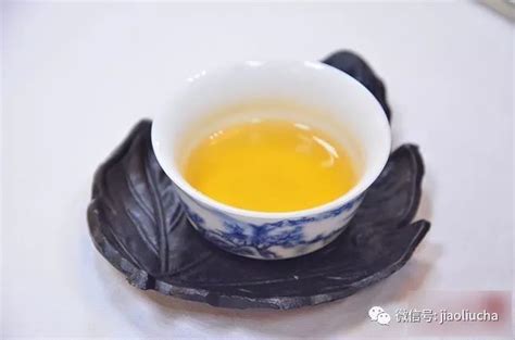 倒茶为什么要倒七分满,为什么茶倒七分满’