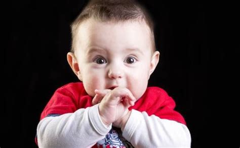 脑科学家告诉你如何培养聪明快乐的宝宝