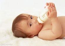 奶粉的营养比母乳更全面吗,母乳营养不及奶粉吗(母乳奶粉营养区别)