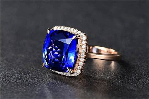 一克拉的蓝宝石价格多少钱,斯里兰卡蓝宝石价值如何