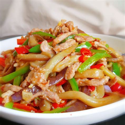 小米椒菜谱,怎么用白菜和小米椒做酸菜鱼