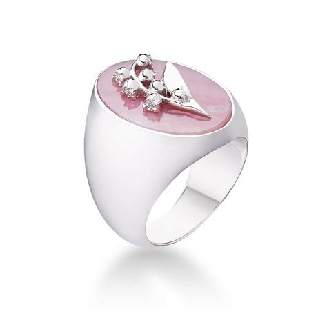 白金钻石情侣戒指多少钱,18k白金钻石戒指值钱吗