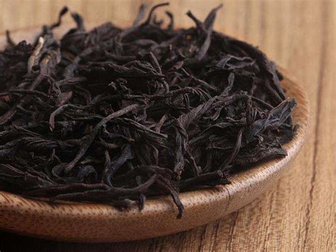老茶叶怎么加工红茶,小种红茶制作工艺