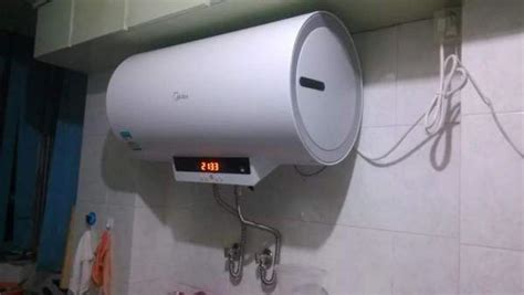 热水器是一直开着省电还是要用再开省电?