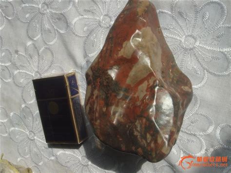 哈密泥石怎么保养,新疆哈密水纹泥石是天然的吗