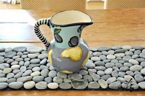 石雕茶壶用什么石头,什么石头能做茶壶
