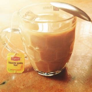 教你用红茶加蜂蜜自制奶茶,奶茶为什么用红茶做