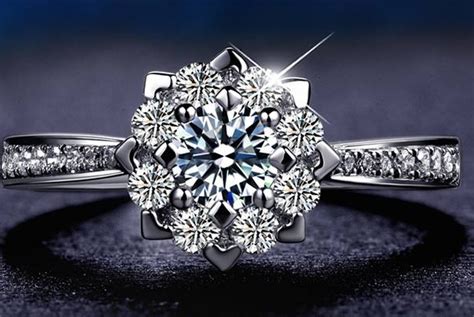 四爪钻石有哪些优点,钻石婚戒适合选哪种
