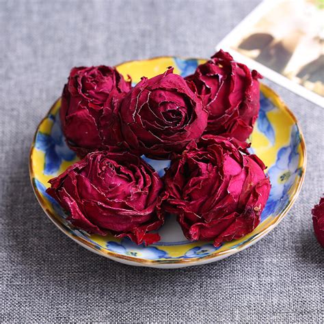 紫玫瑰中的极品冷美人,什么玫瑰干花好喝牌子