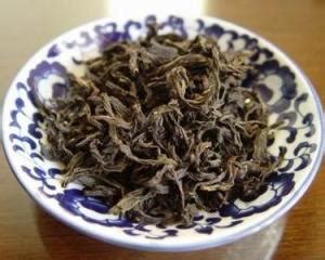 茶肉桂与白茶比哪个贵,什么样的武夷岩茶肉桂